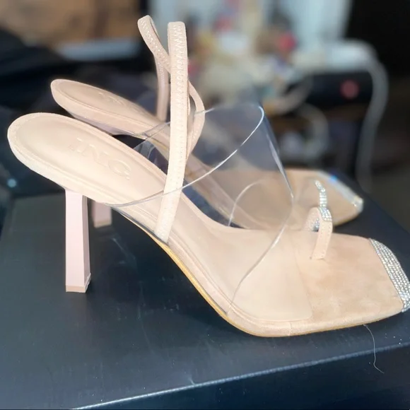 Beautiful sandals - Picture 5 of 7